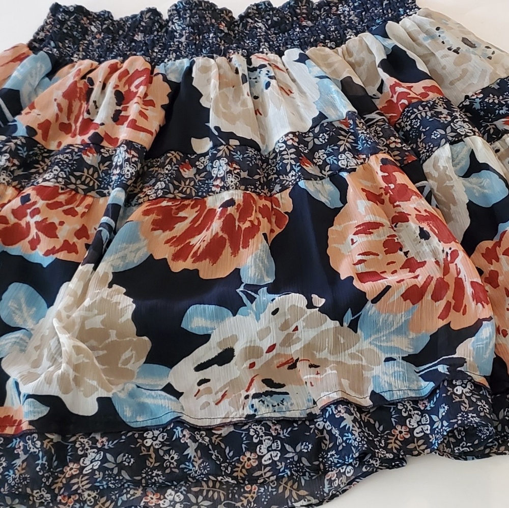 American Rag womens Skirt size Medium